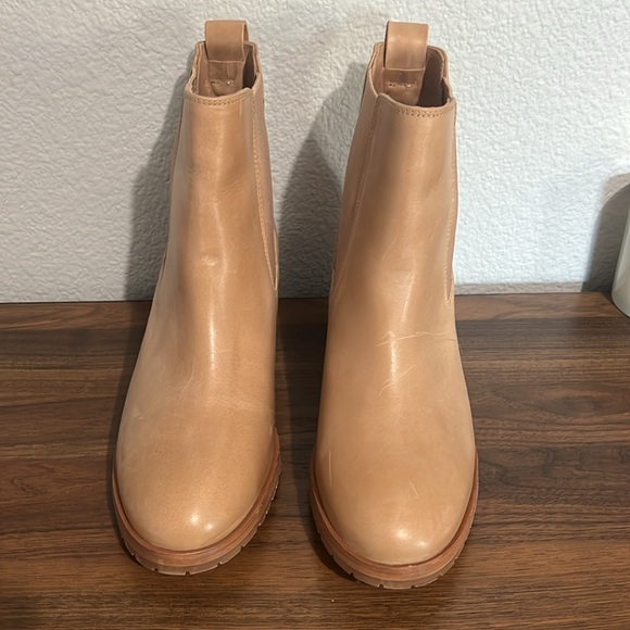 NEW Nisolo Ana Go-To Heeled Chelsea Boot in almond, size 10 - Picture 4 of 7